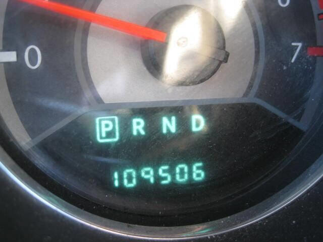 Used 2012 Chrysler 200 Touring image 29