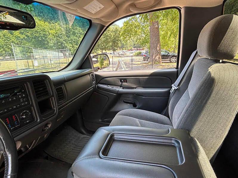 Used 2005 Chevrolet Silverado 1500 LS w/ Light Duty Power Package image 15