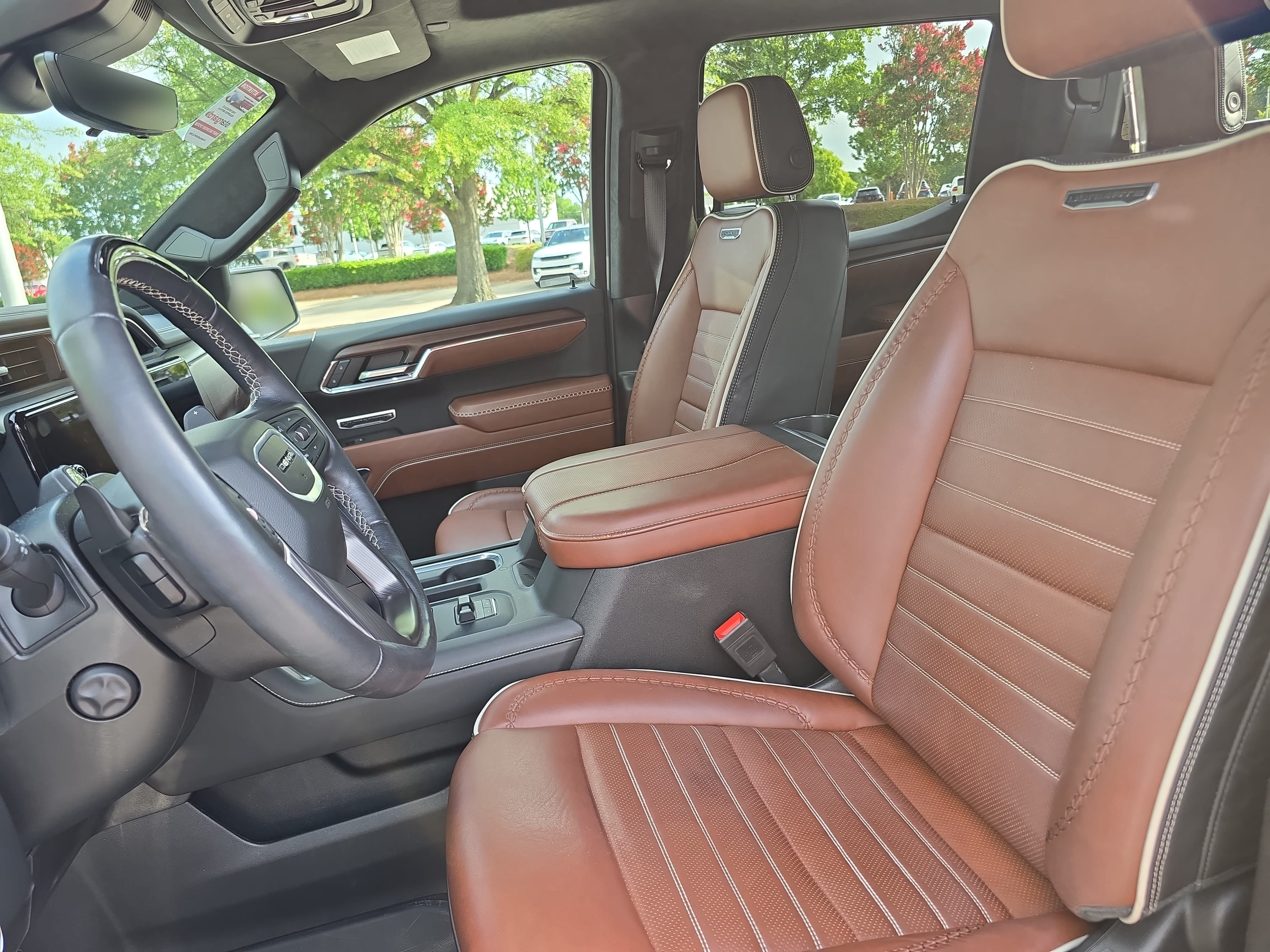 Used 2024 GMC Sierra 1500 Denali Ultimate AWD/4WD image 14