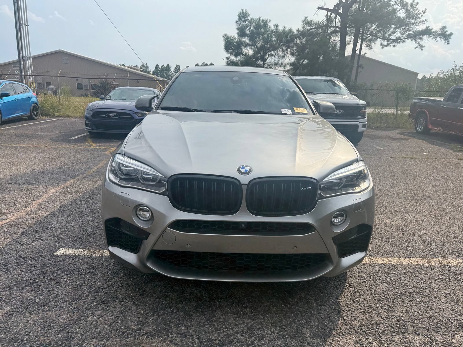 Used 2017 BMW X6 M AWD/4WD image 2