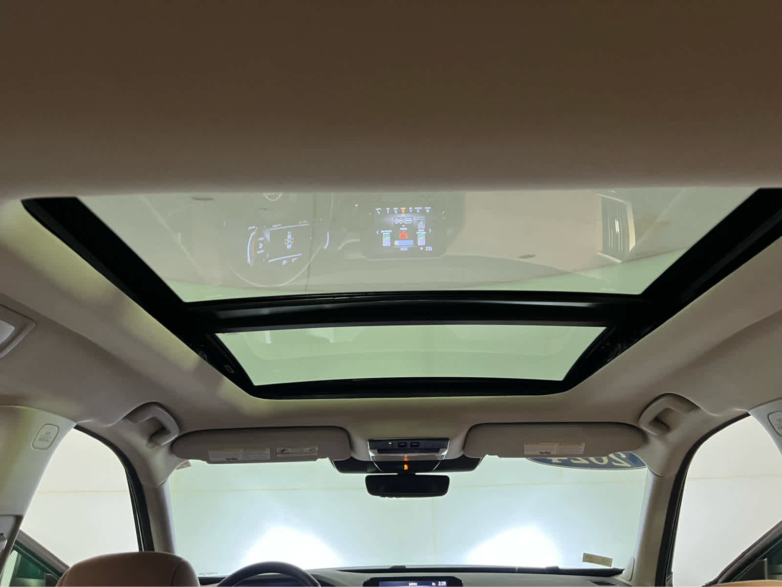 Certified 2024 Nissan Pathfinder Platinum w/ Cargo Package AWD/4WD image 14