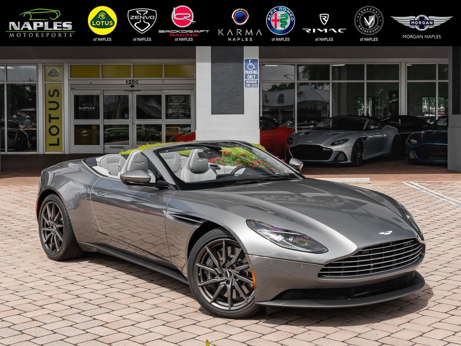 Used 2020 Aston Martin DB11 Volante image 1