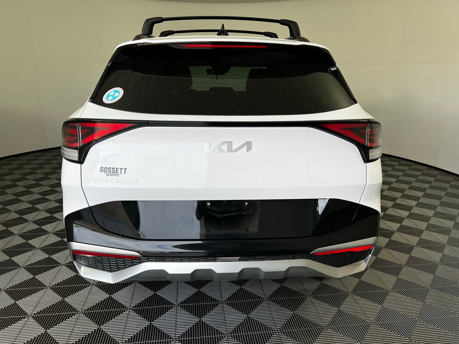 Used 2025 Kia Sportage SX image 6