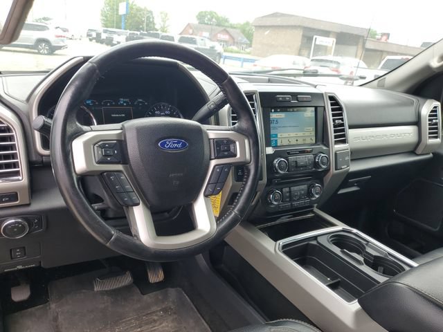 Used 2017 Ford F250 Lariat w/ Lariat Value Package AWD/4WD image 14