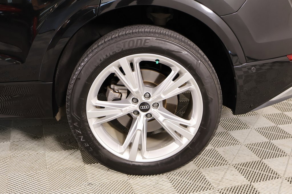 Used 2022 Audi Q8 Premium Plus w/ Premium Plus Package image 20