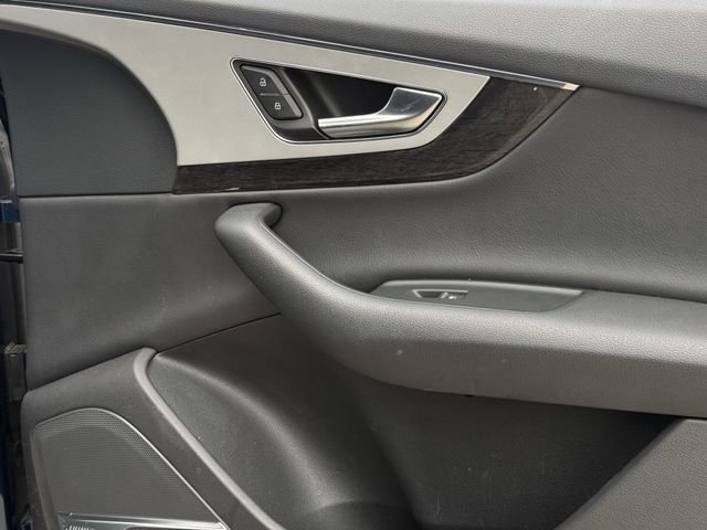 Used 2019 Audi Q7 2.0T Premium Plus w/ Premium Plus Package image 29