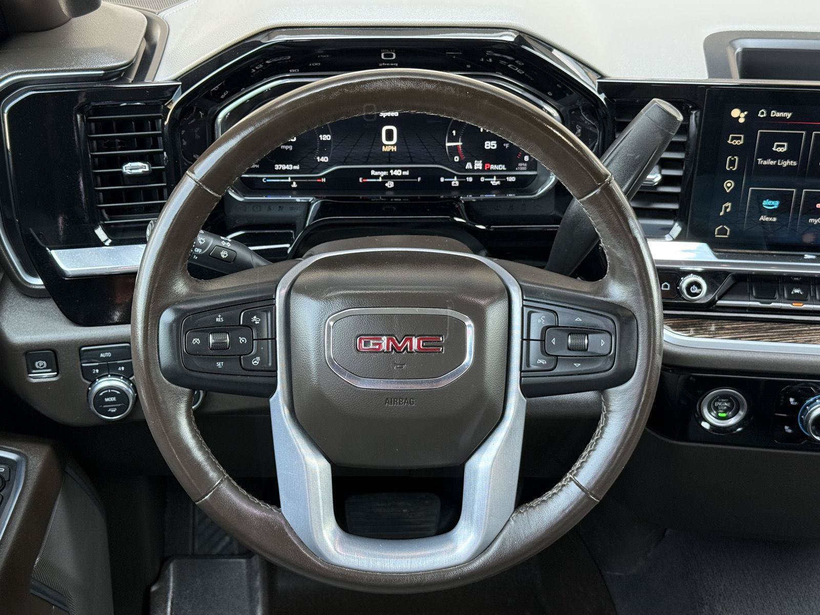 Used 2022 GMC Sierra 1500 SLE AWD/4WD image 11
