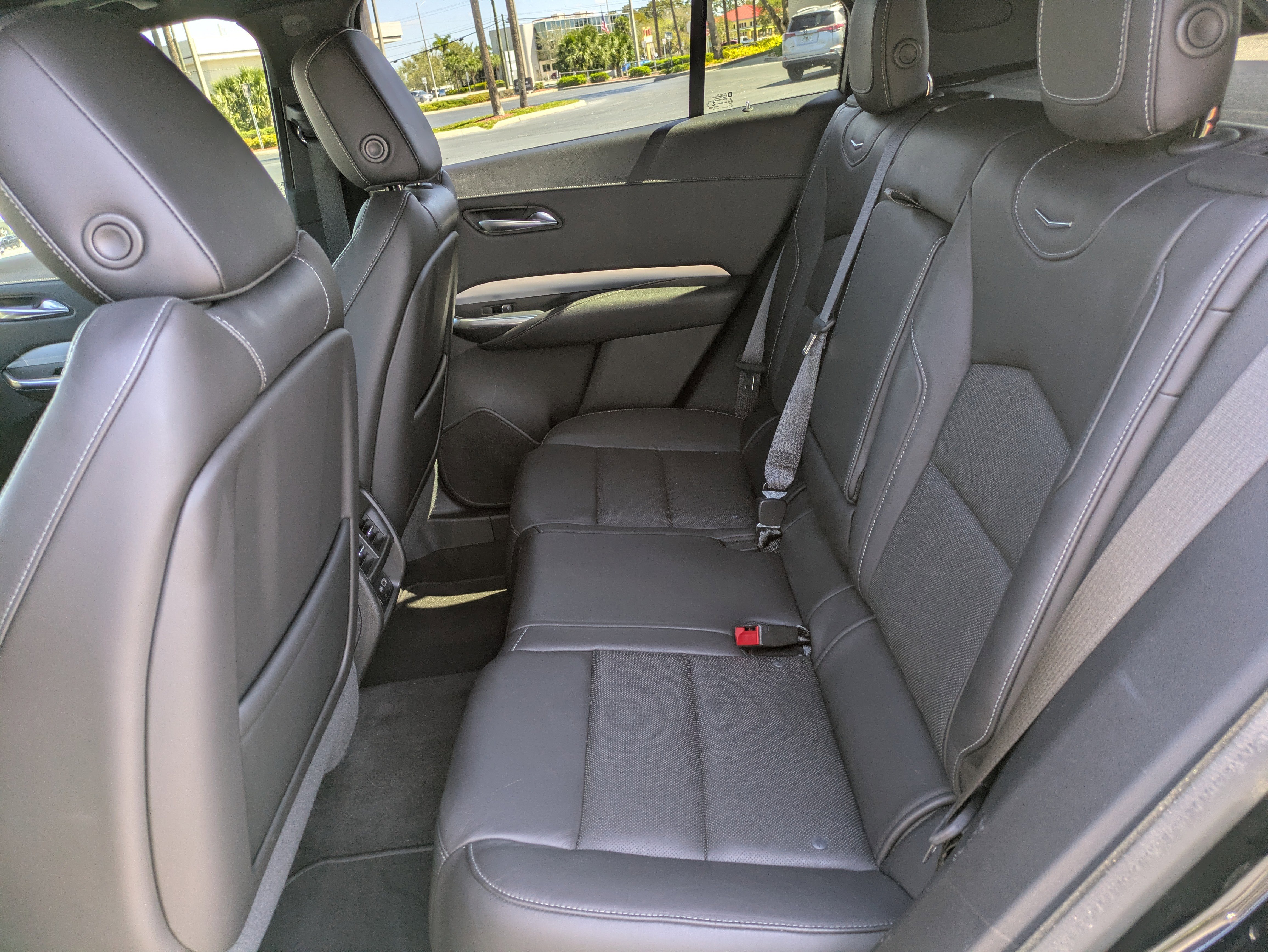 Used 2019 Cadillac XT4 Premium Luxury image 13