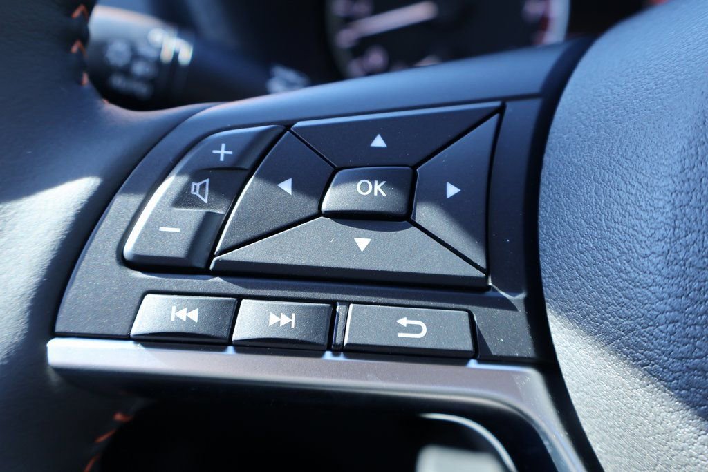 New 2025 Nissan Sentra SR w/ SR Premium Package image 11