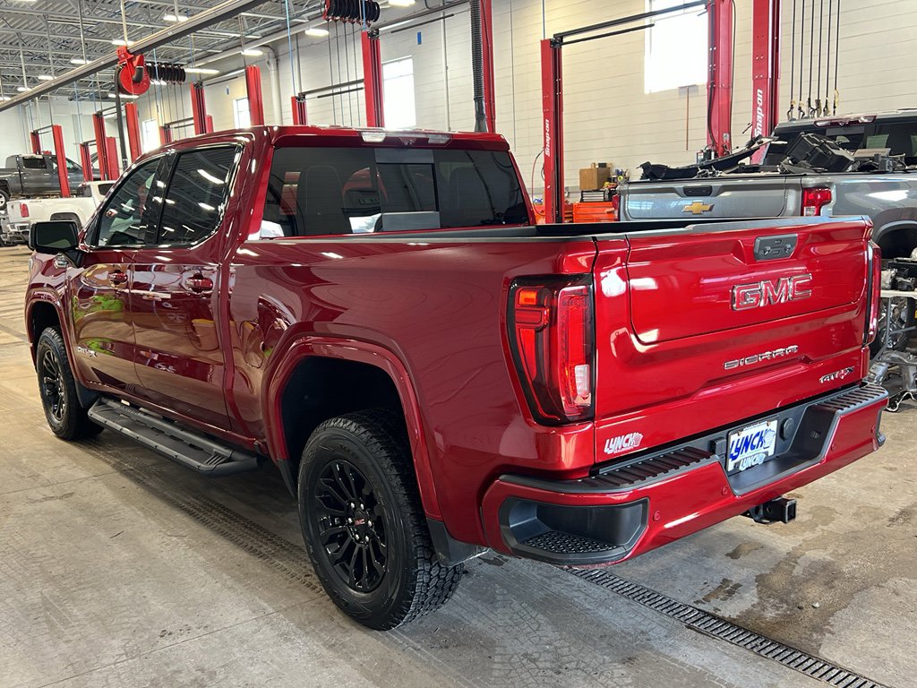Used 2022 GMC Sierra 1500 AT4X image 2