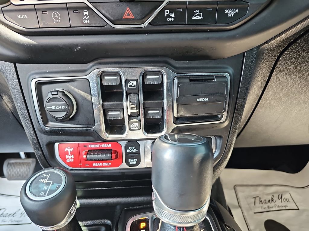 Used 2021 Jeep Wrangler Unlimited Rubicon w/ Xtreme Recon 35" Tire Package image 30