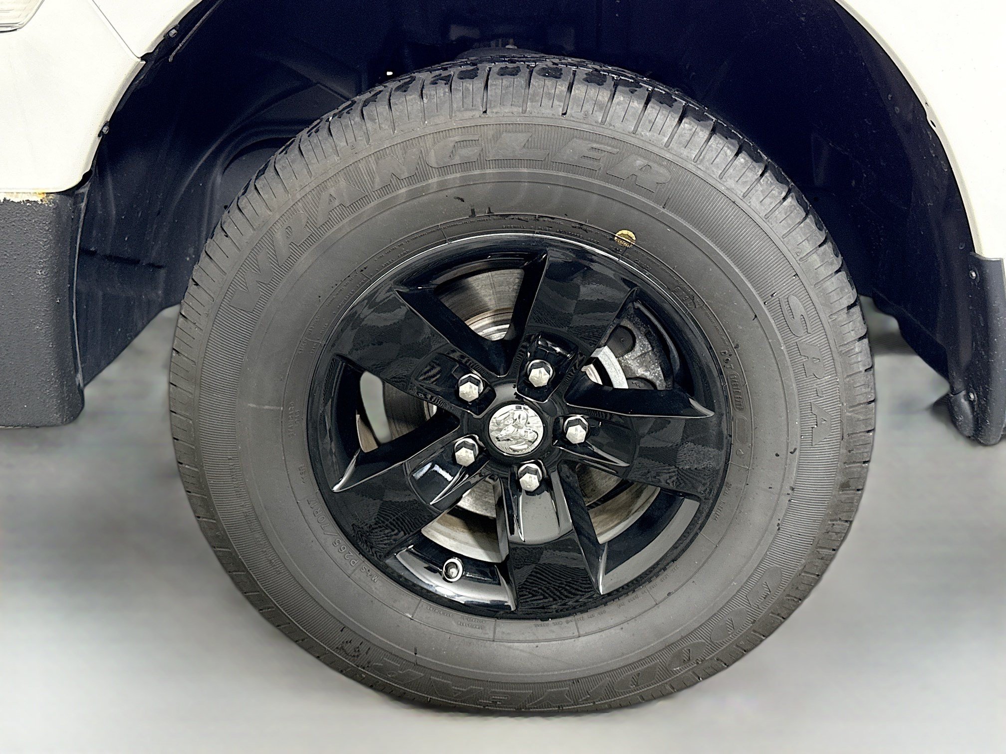Used 2023 RAM 1500 Classic SLT w/ Trailer & Traction Group AWD/4WD image 37