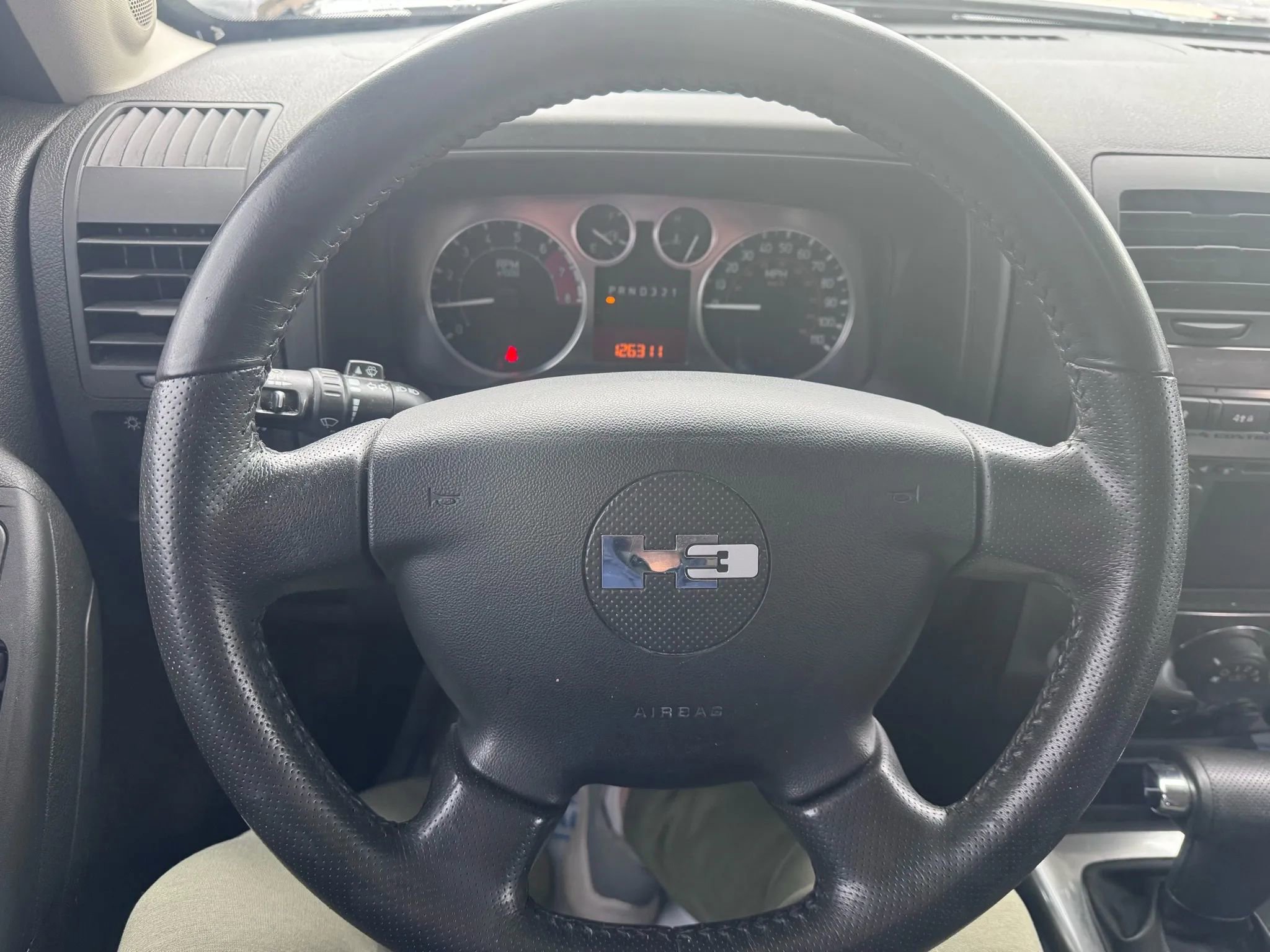 Used 2007 HUMMER H3 Luxury image 22