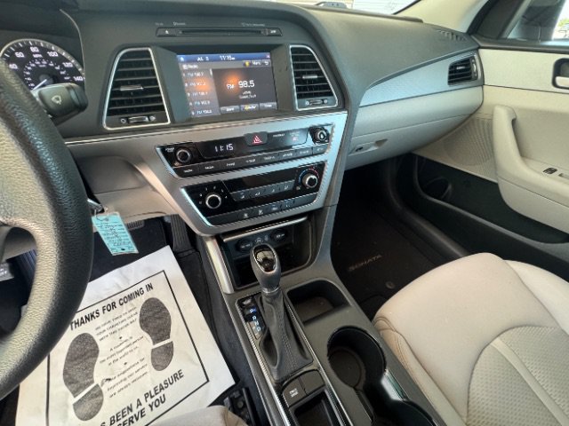 Used 2017 Hyundai Sonata ECO FWD image 15
