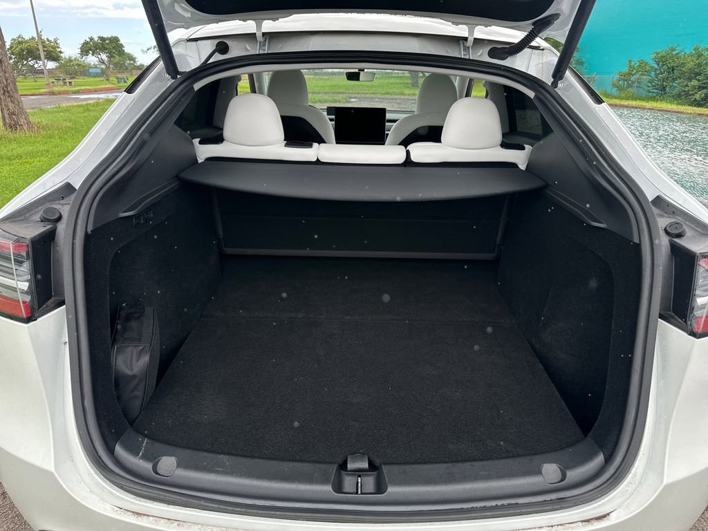 Used 2024 Tesla Model Y Long Range image 20