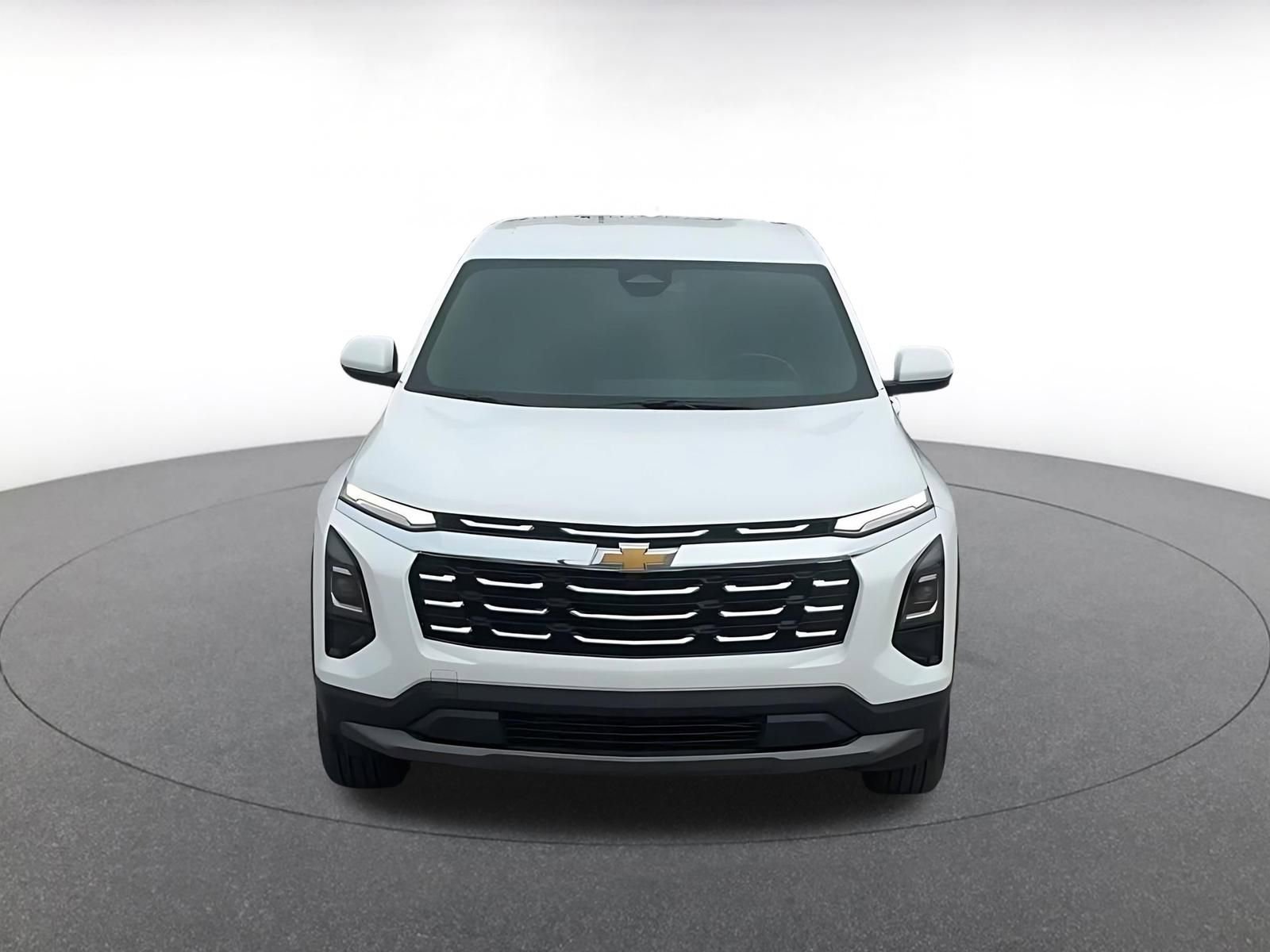Used 2025 Chevrolet Equinox LT FWD image 4
