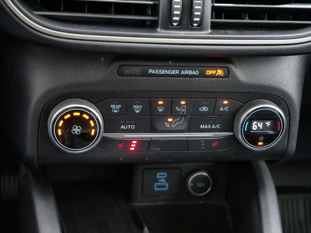 Used 2020 Ford Escape SE Sport image 34