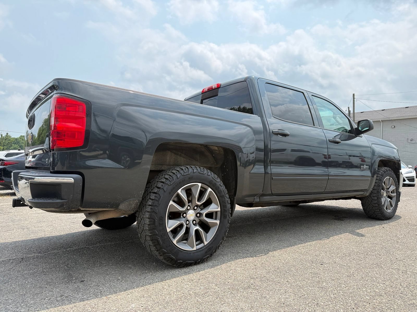 Used 2017 Chevrolet Silverado 1500 LT w/ Texas Edition RWD image 7
