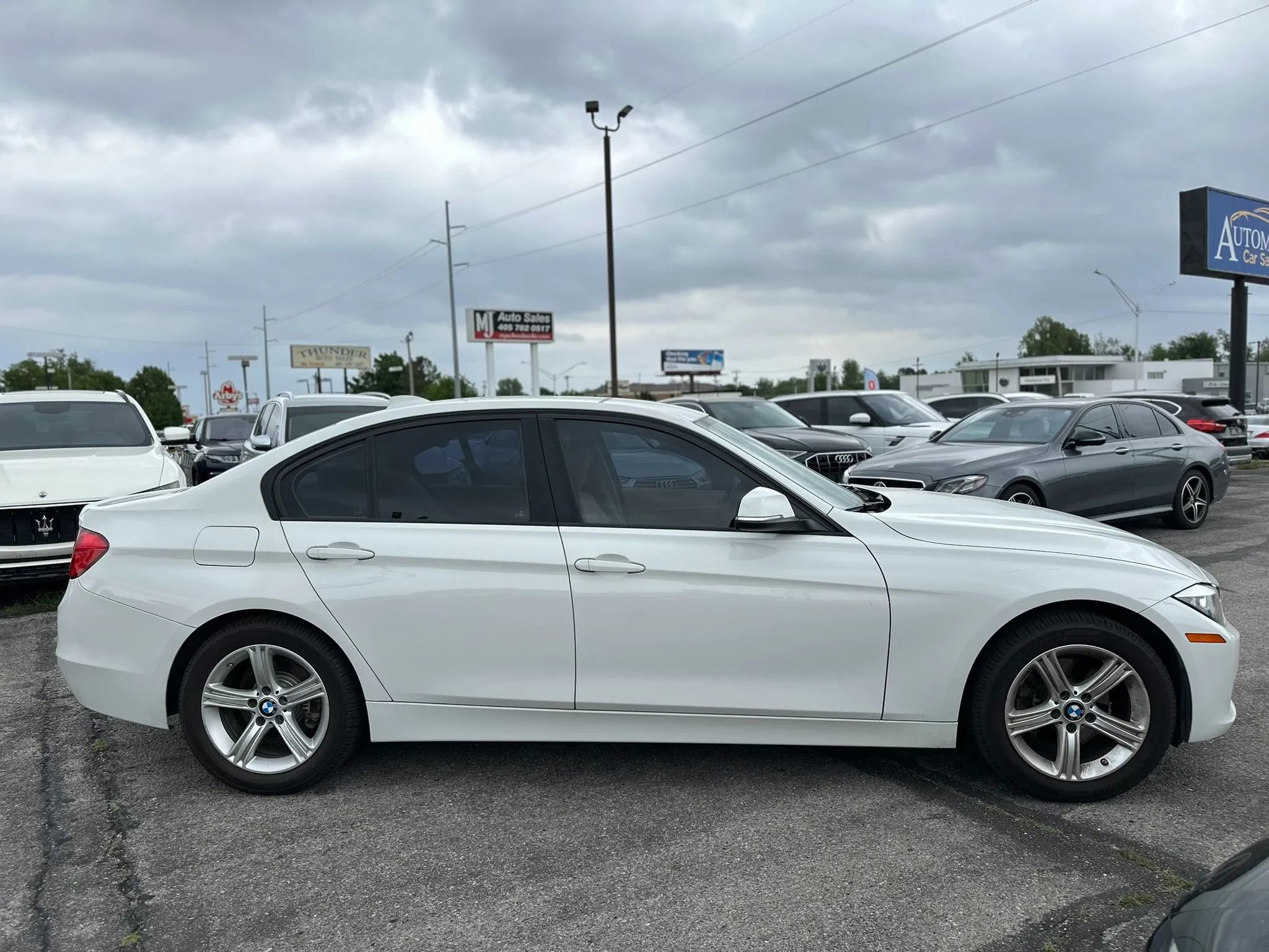 Used 2014 BMW 328i Sedan RWD image 5
