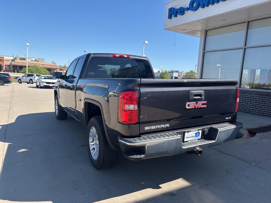 Used 2016 GMC Sierra 1500 SLE w/ SLE Value Package AWD/4WD image 7