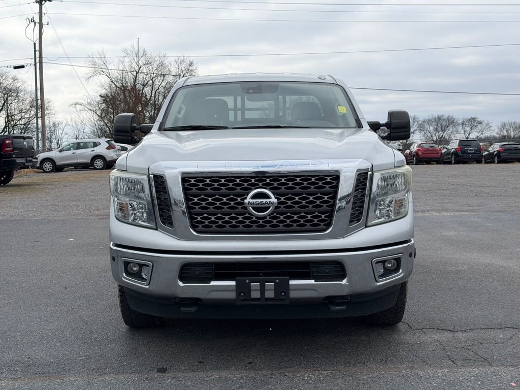 Used 2016 Nissan Titan SV image 13