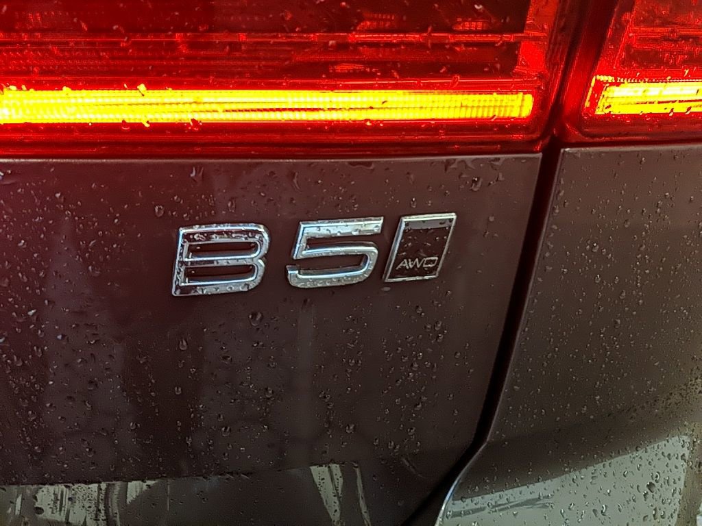 Used 2022 Volvo XC60 B5 Inscription w/ Advanced Package image 8