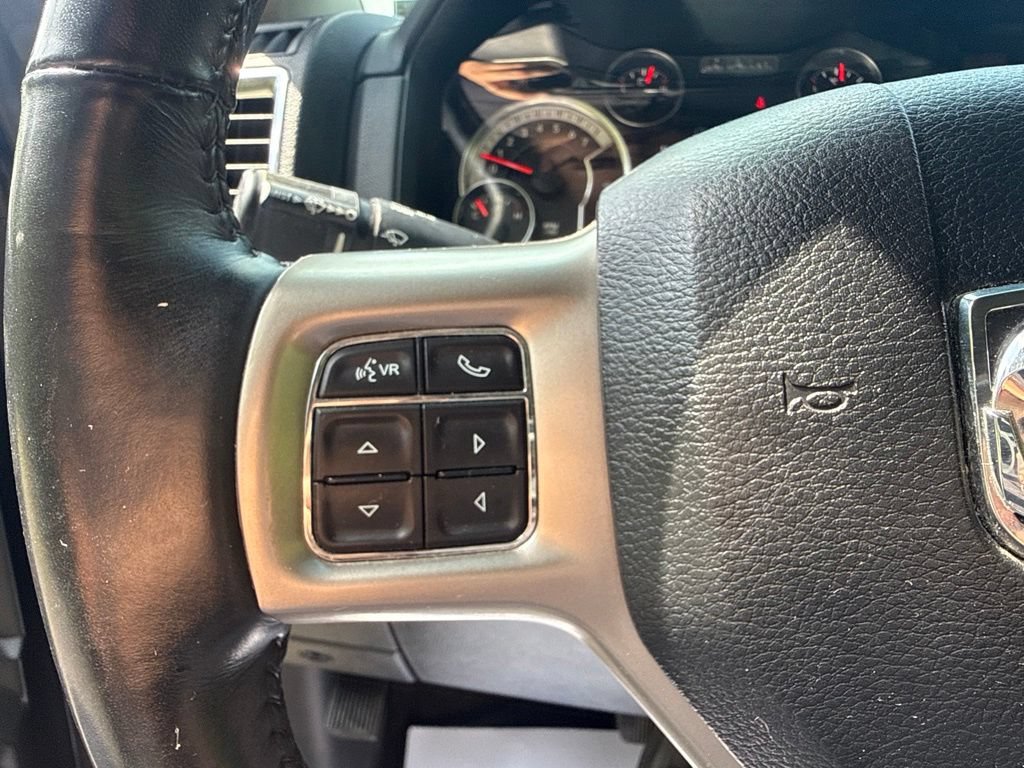 Used 2017 RAM 1500 Laramie AWD/4WD image 17