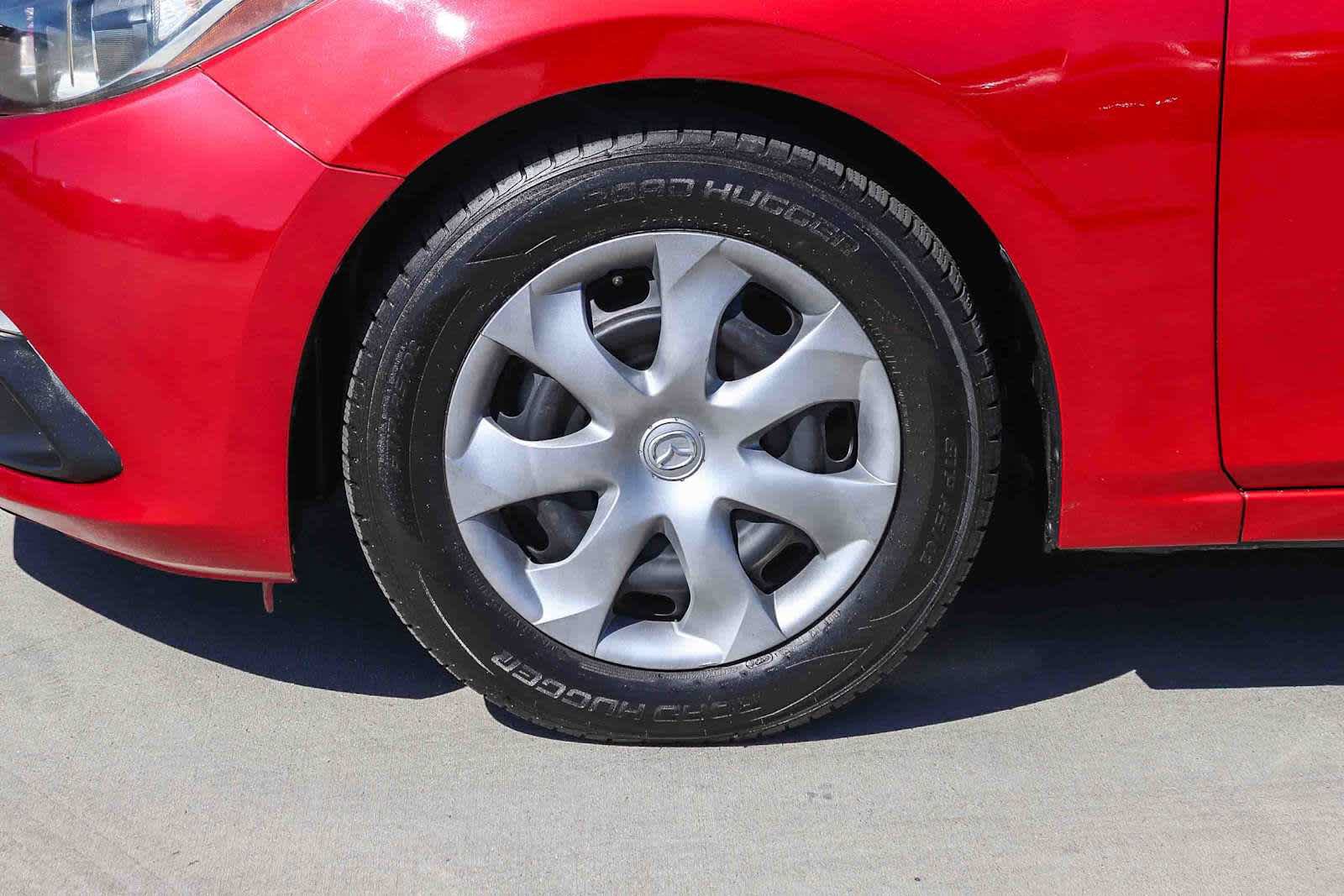 Used 2016 MAZDA MAZDA3 i Sport FWD image 11