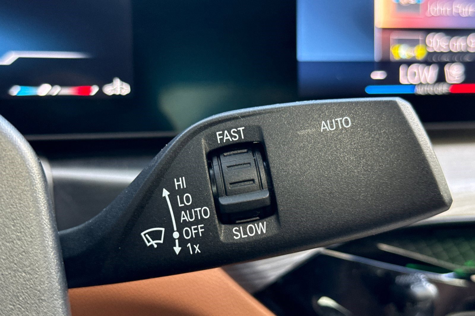 Used 2025 BMW 430i Coupe w/ Convenience Package image 31