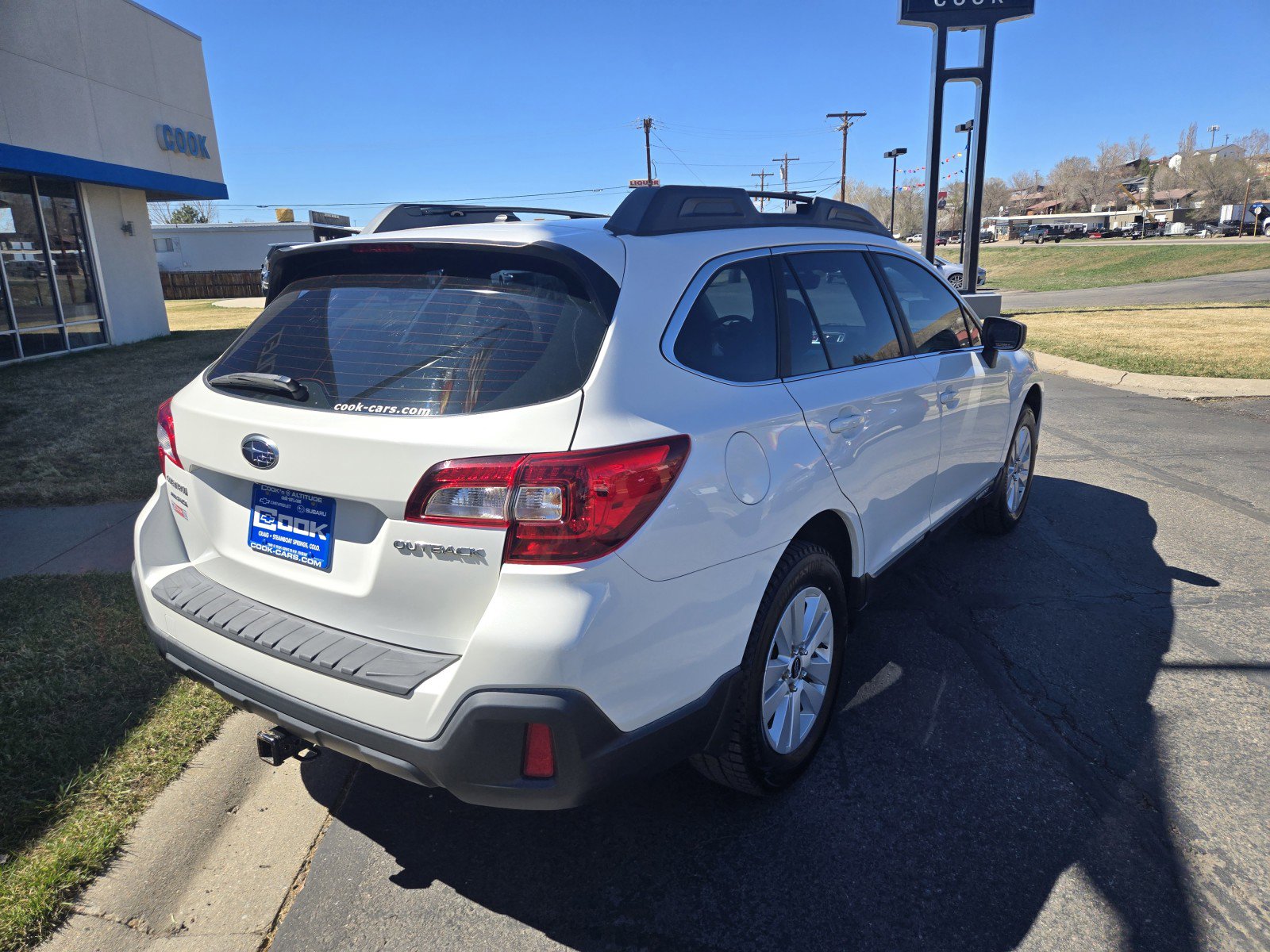 Used 2019 Subaru Outback 2.5i image 3