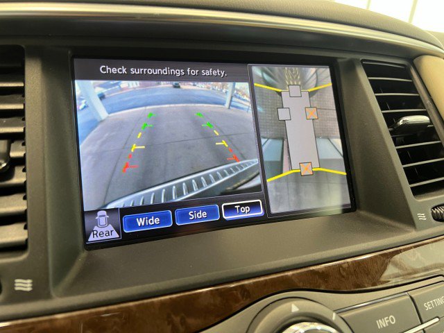 Used 2011 INFINITI QX56 4WD w/ Deluxe Touring Pkg image 19