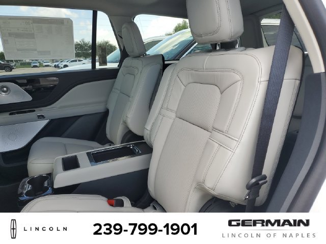 New 2026 Lincoln Aviator Reserve AWD/4WD image 19