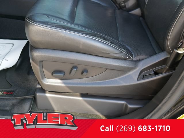 Used 2017 Chevrolet Silverado 1500 LTZ Z71 w/ LTZ Plus Package AWD/4WD image 21