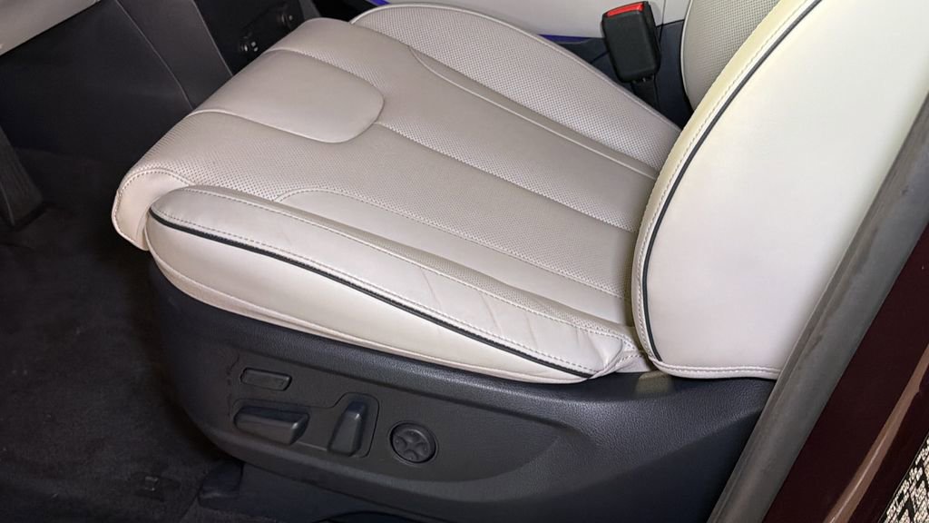 Used 2021 Hyundai Palisade Limited image 22