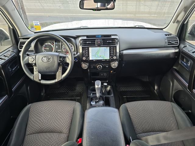 Used 2022 Toyota 4Runner TRD Off-Road image 23