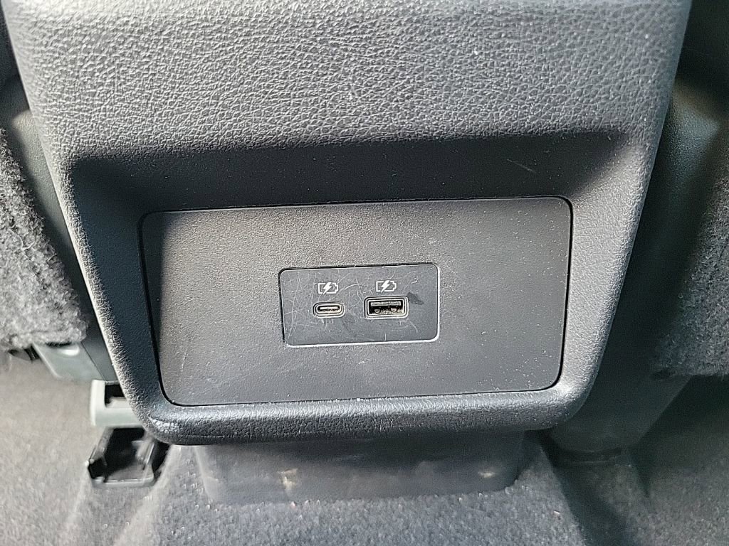 Certified 2022 Nissan Rogue SV image 18