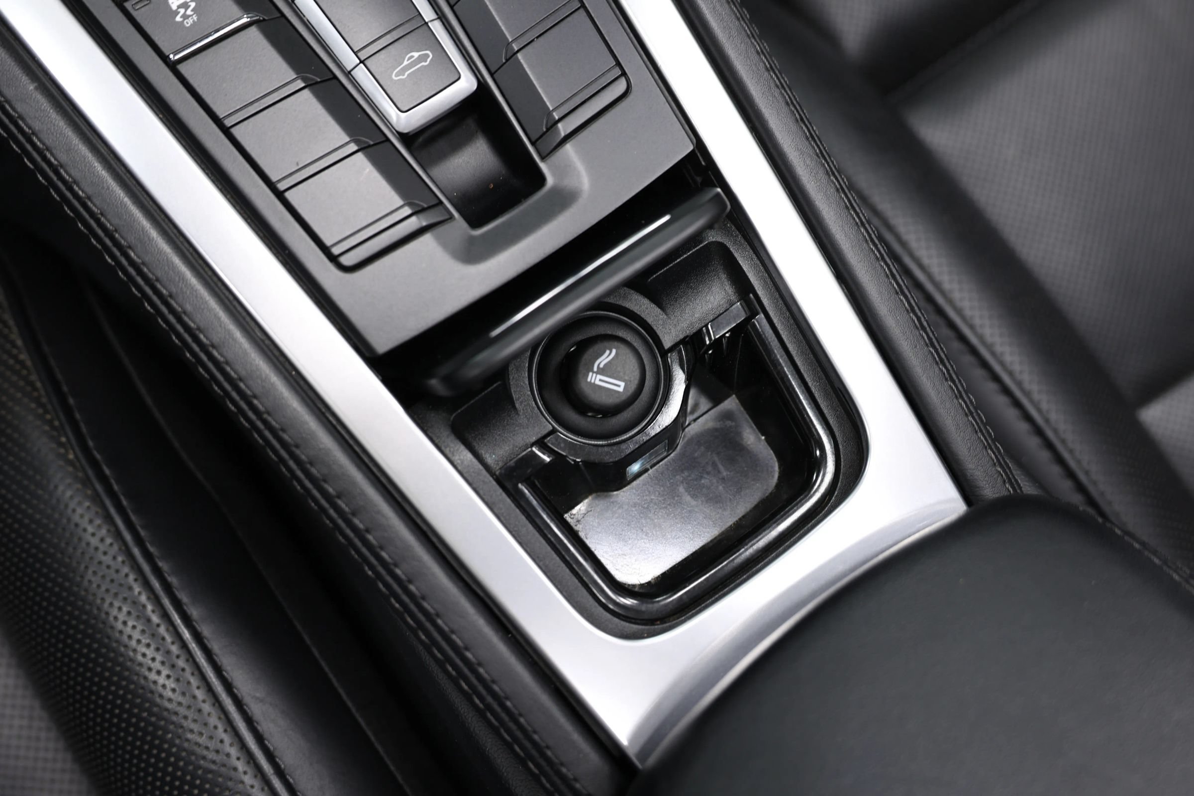 Used 2019 Porsche 718 Boxster GTS RWD image 51