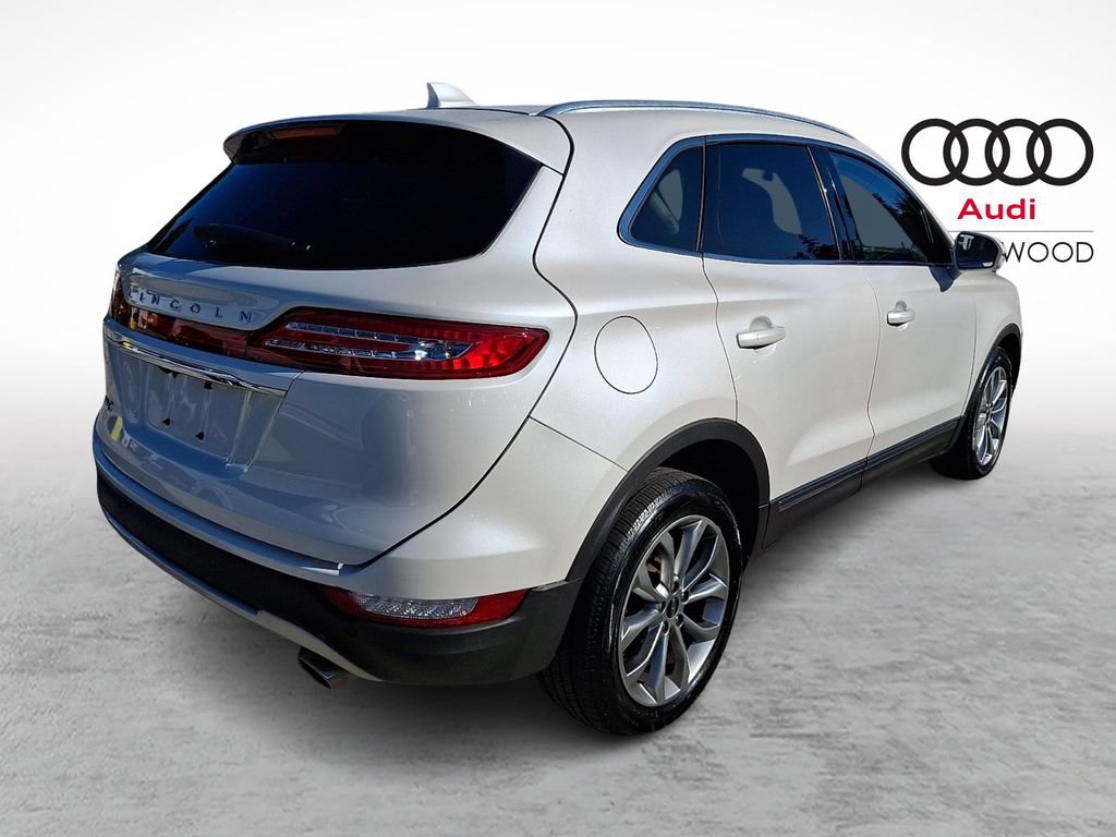 Used 2019 Lincoln MKC Select w/ Select Plus Package AWD/4WD image 6