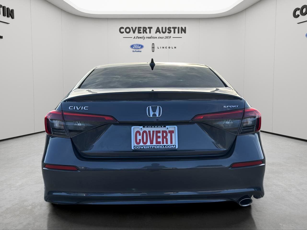 Used 2023 Honda Civic Sport image 4