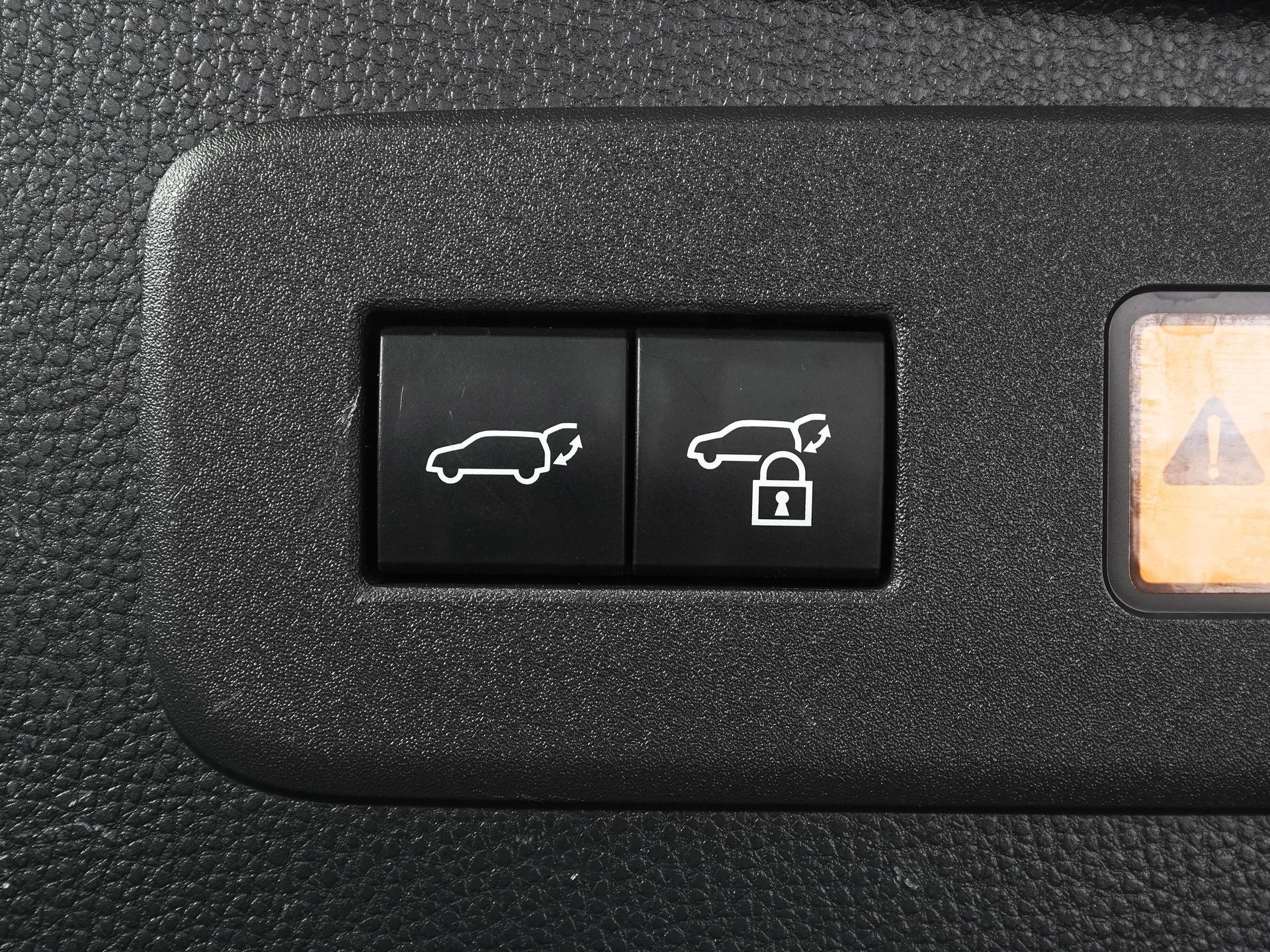 Used 2025 Lexus GX 550 AWD/4WD image 12