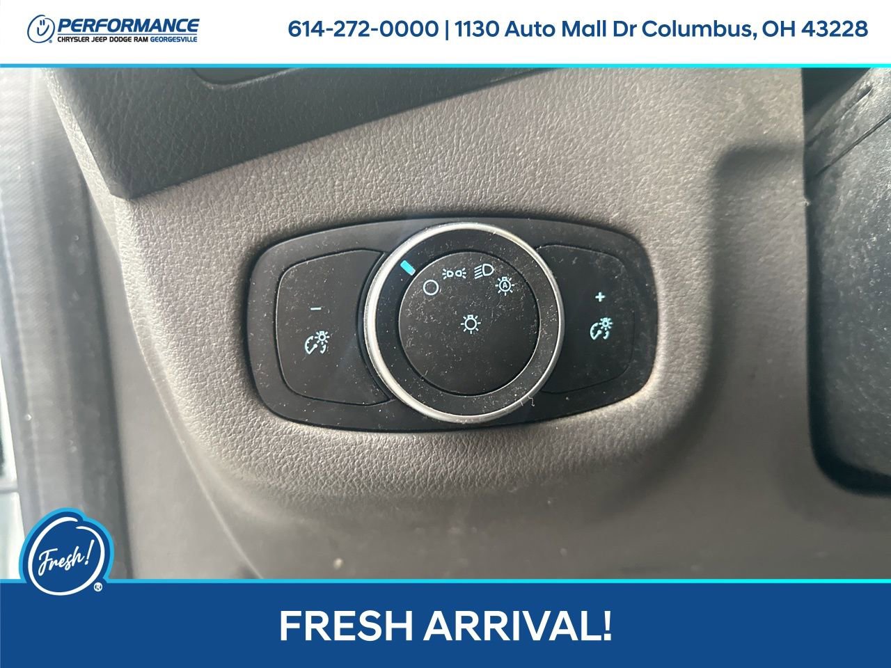 Used 2020 Ford Transit Connect XL image 13