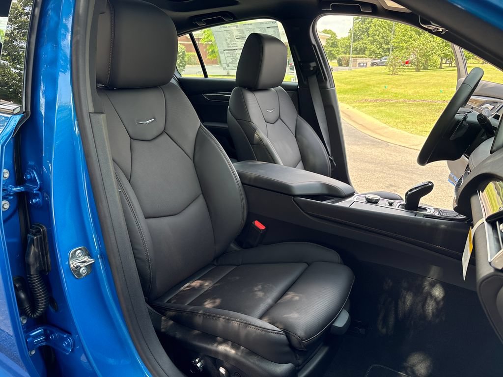 New 2026 Cadillac CT5 V w/ Technology Package RWD image 50