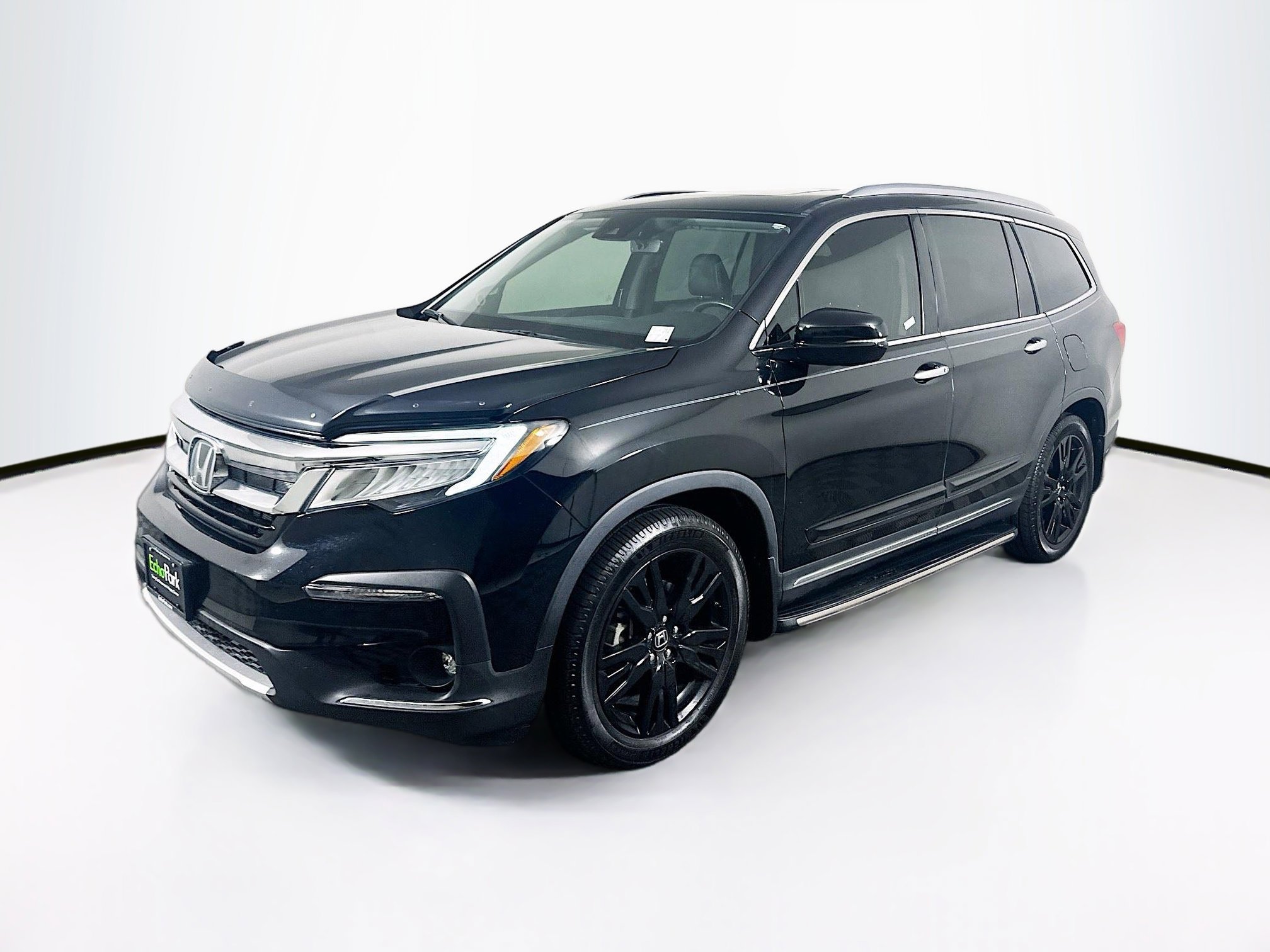 Used 2019 Honda Pilot Touring image 3