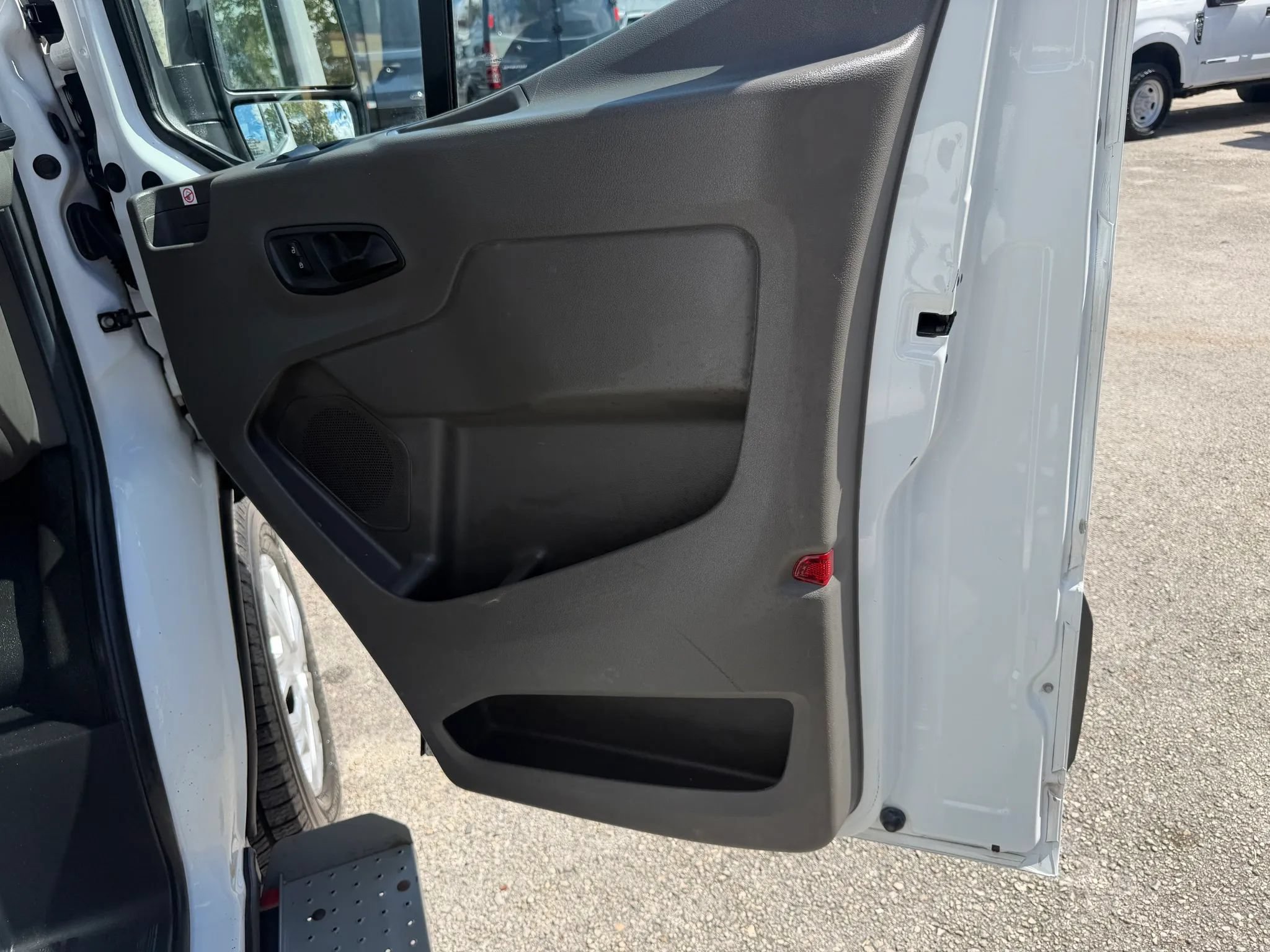 Used 2020 Ford Transit 350 148 High Roof RWD image 18