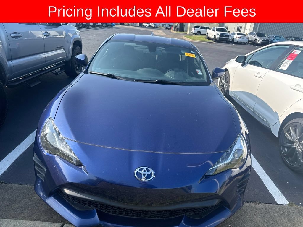 Used 2019 Toyota 86 RWD image 2