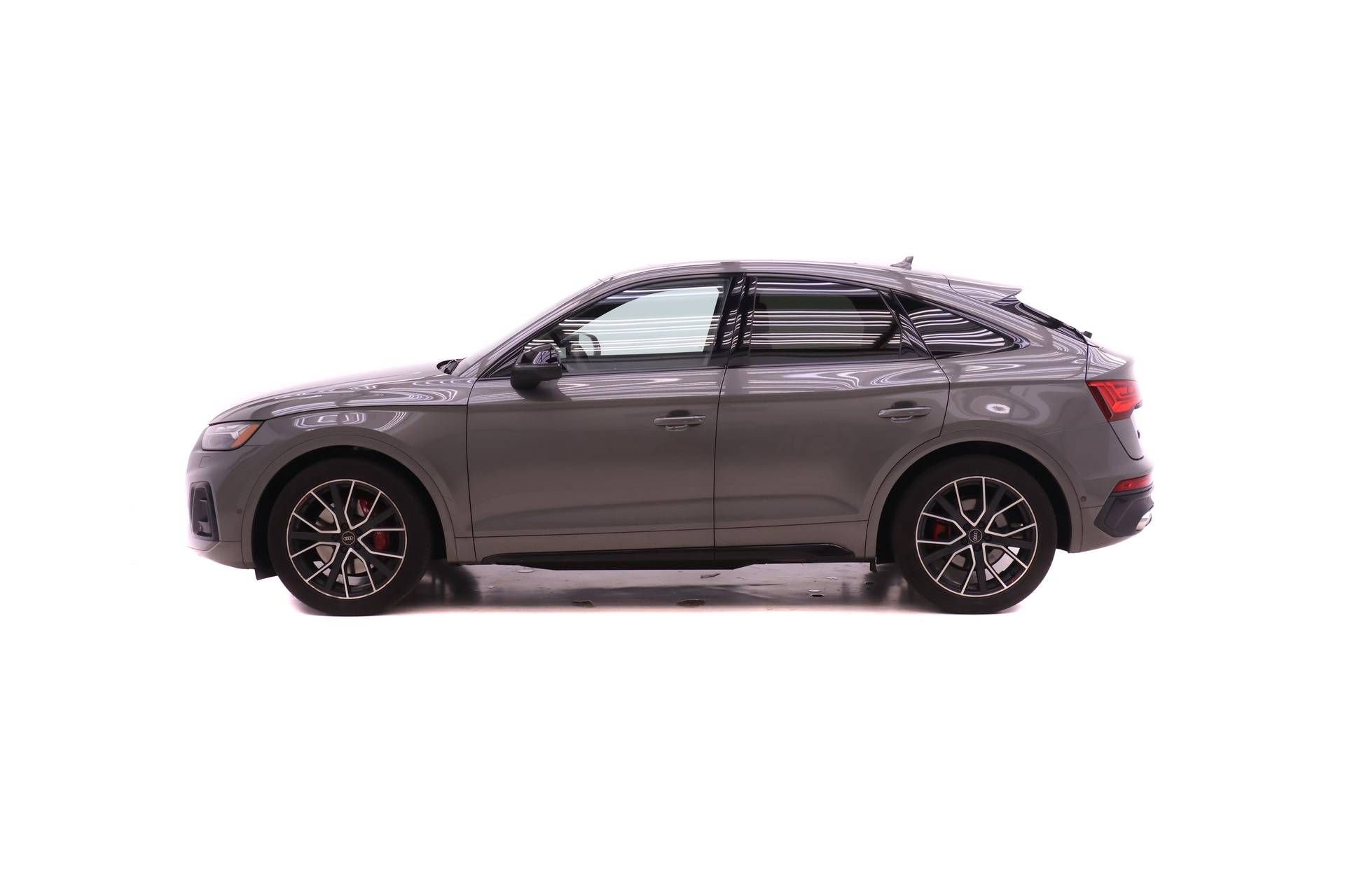Certified 2023 Audi SQ5 Prestige w/ Prestige Package AWD/4WD image 3
