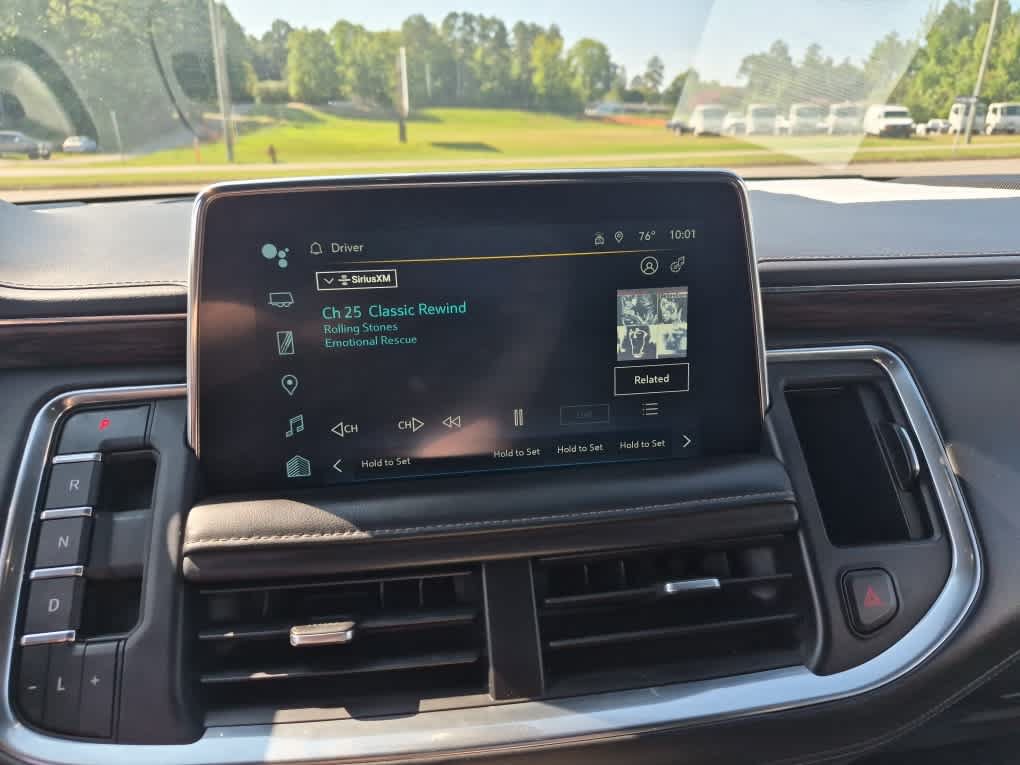 Used 2022 Chevrolet Tahoe LT AWD/4WD image 16