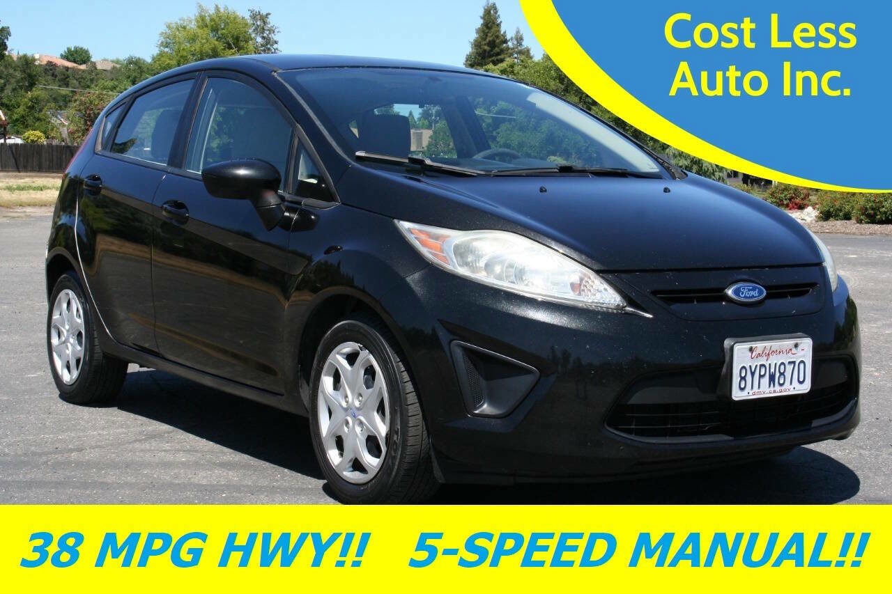 Used 2012 Ford Fiesta S FWD image 2