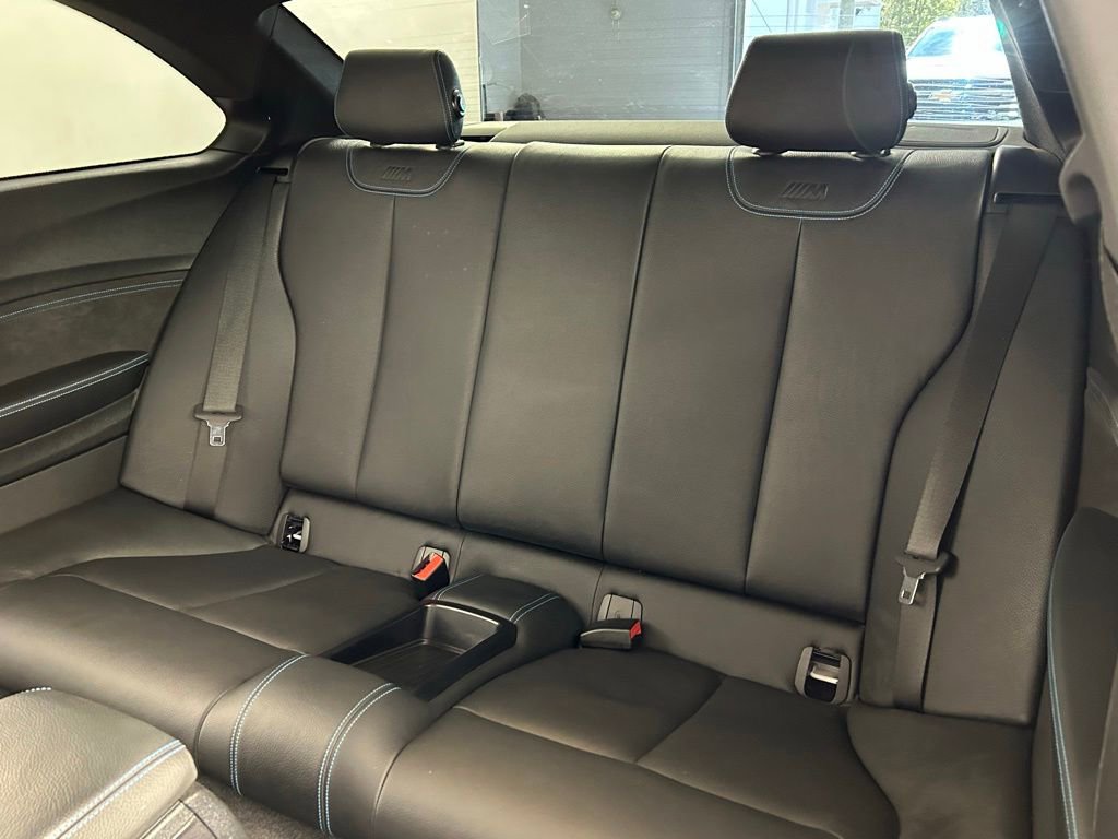 Used 2017 BMW M2 RWD image 12