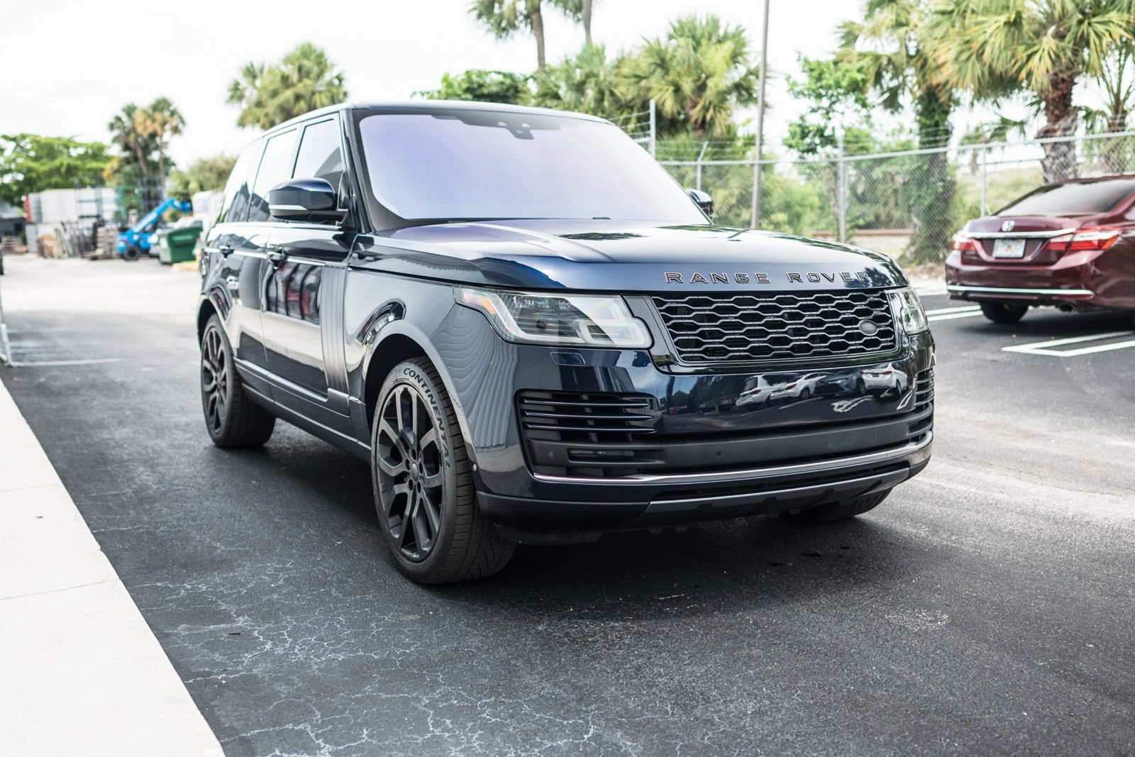 Used 2018 Land Rover Range Rover Supercharged AWD/4WD image 12